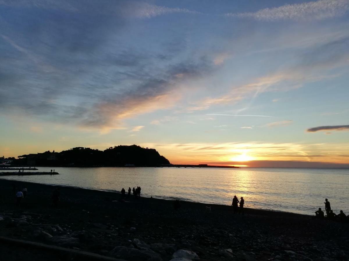 Ferienwohnung A Due Passi Dal Mare Sestri Levante Exterior foto